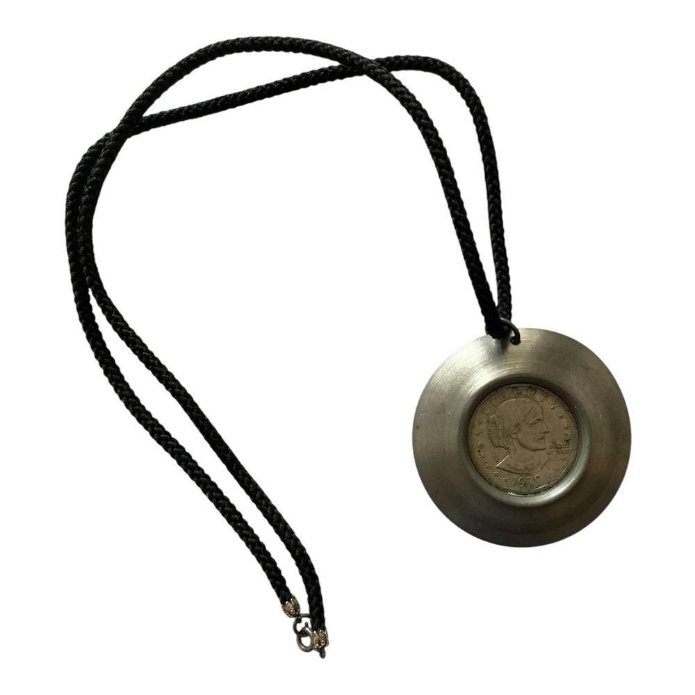 Vintage 1979 Susan B Anthony Coin Pewter Necklace Marion Davies Women's Hall of
